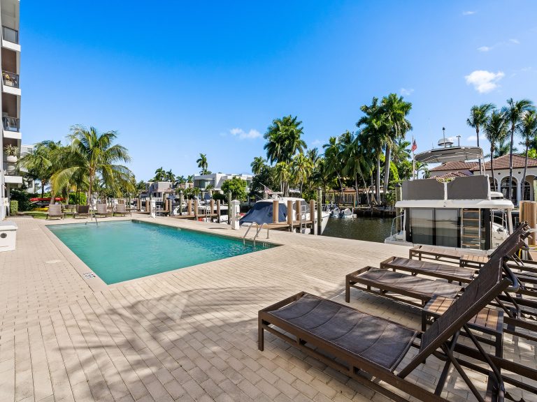 30 Isle of Venice Dr. Fort Laurderdale, FL-121-min