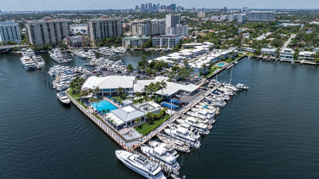Coral Ridge Yacht Club