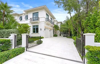 Townhouse For Sale