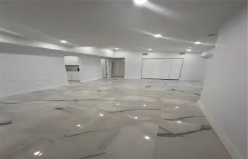 Dinning & Family Room