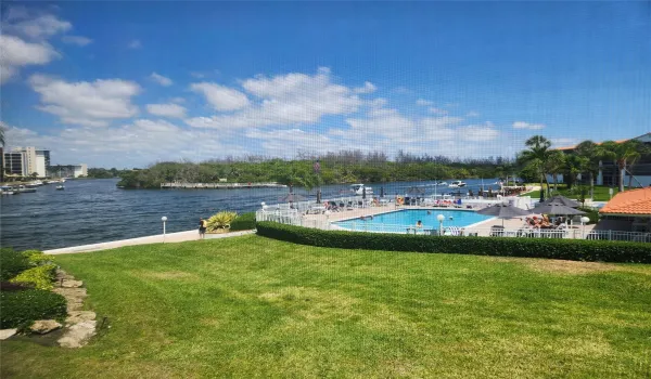 THERE ARE NOT MANY CONDO'S AT THIS PRICE WITH THIS VIEW.