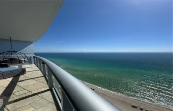 Balcnony Sea View