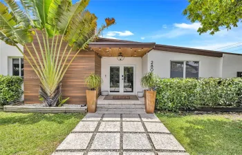 `Main House
