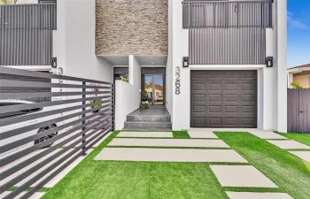 Townhouse For Sale