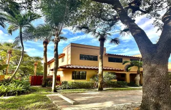 Townhouse For Sale