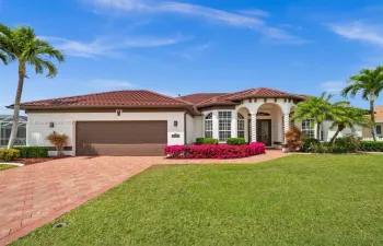 Welcome to 249 SW 37th Ln