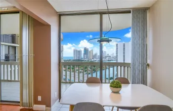 Breaksfast area with all water views. Soon glass Balconies