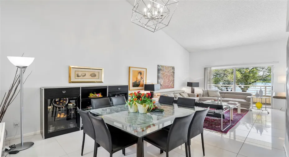 DINING / LIVING ROOM