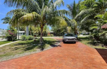 New Driveway/6 spaces