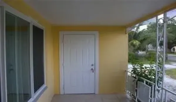Private Entrance