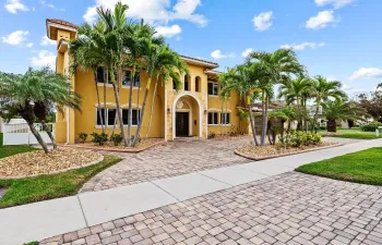 Estate Home on Water