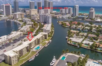 YACHT CLUB LOCATION 1MI. FROM BEACH. 
