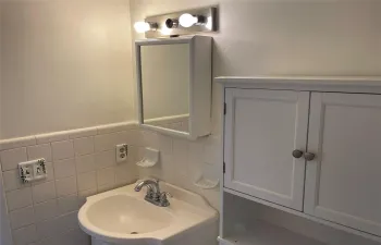 New Stainless/Quartz Kitchen!