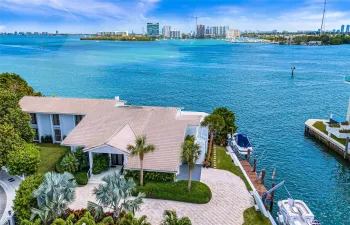 From Infinity Pool overlooking Biscayne Bay