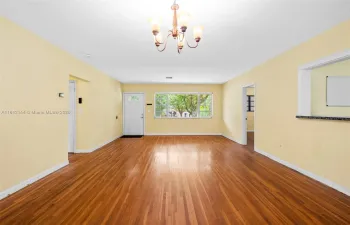 Living/ Dining area
