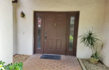 Spacious fenced patio