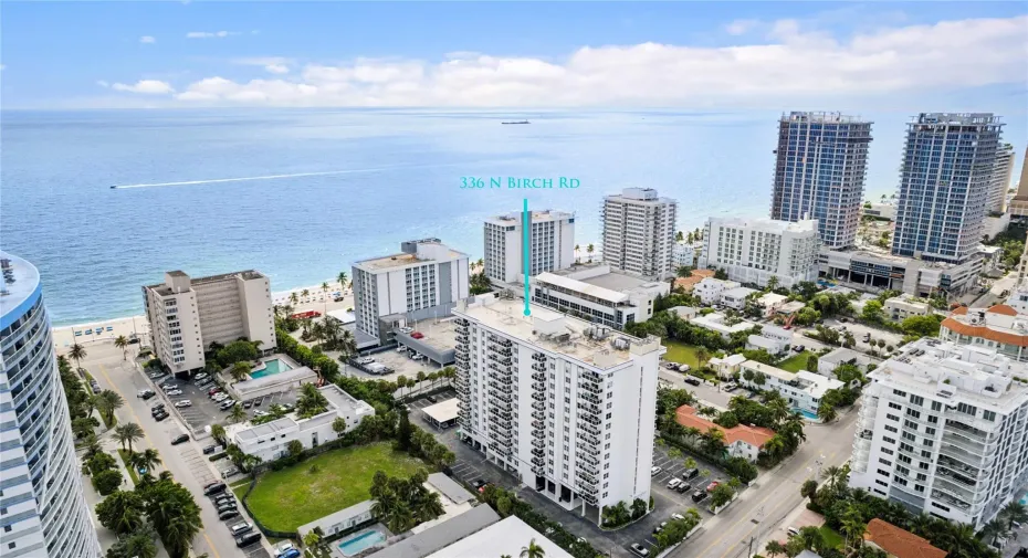 Enjoy close proximity to the Atlantic Ocean,  Intracoastal Waterways, shopping and dinning on A1A and Las Olas Blvd.