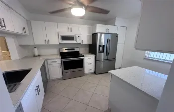 Living and Dining Area
Virtually staged