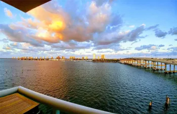 Amazing views of Intracoastal