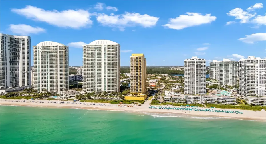 Stunning View of Beach and City Intracoastal