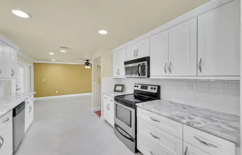 Newly Remodeled Kitchen