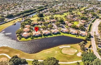 LAKEFRONT CONDO