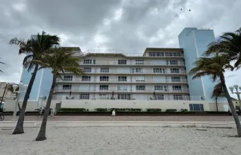 BEAUTIFUL OCEANFRONT CONDO