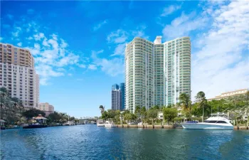 Watergarden is a luxury 32-story hi-rise building located directly on the New River in the vibrant Las Olas District that offers 5-star resort-style amenities
