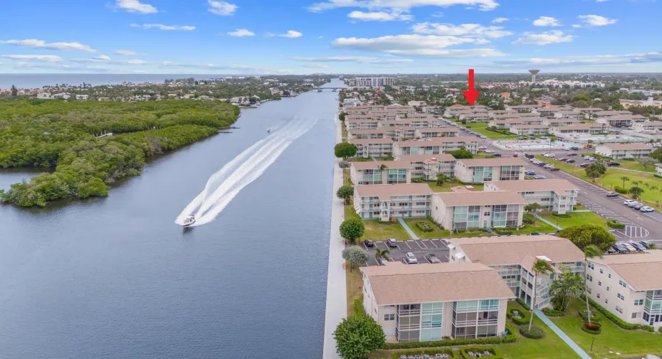 ACTIVE 55+ Community on Intracoastal