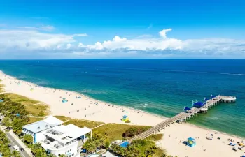 Walking distance to Pompano Fishing Village