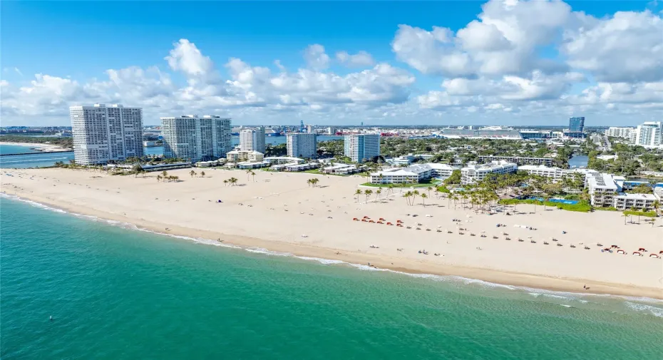 Beautiful and secluded part of the Fort Lauderdale beach steps away from Breakwater Towers