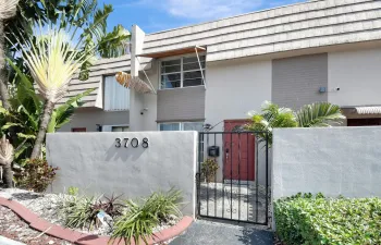 Townhouse For Sale