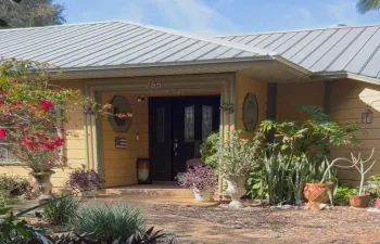 front of the home, garden view