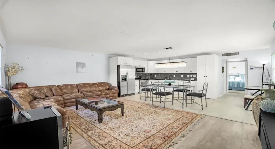Open and Airy Floor Plan, Fully Updated Unit