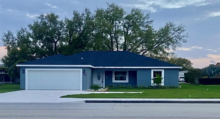 front with turn around driveway