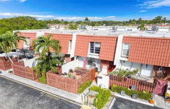 Townhouse For Sale