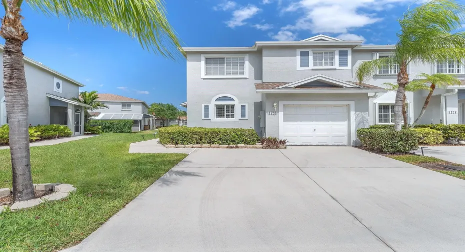 Exterior Front w/ one car garage