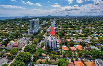 Near Biscayne Bay- GREAT LOCATION