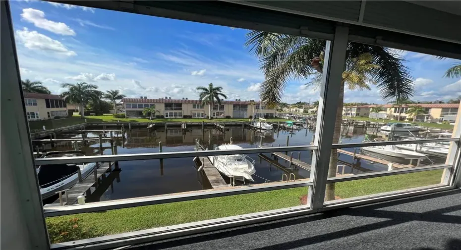 waterfront with your own dock slip