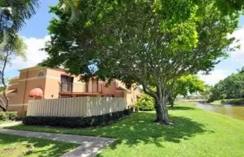 FENCED YARD