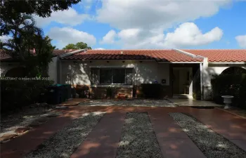 Great curb appeal.