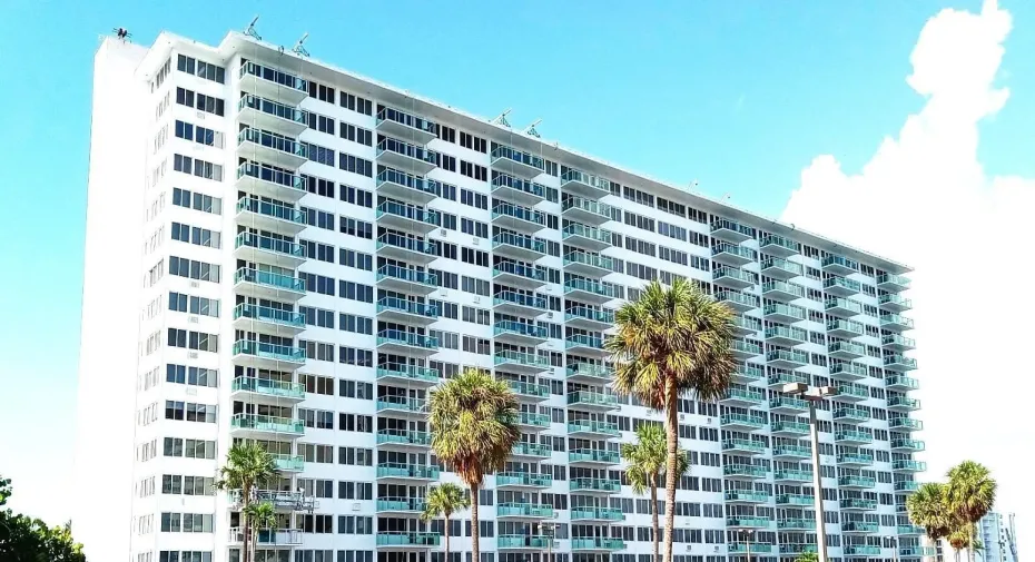 Coral Ridge Towers Original