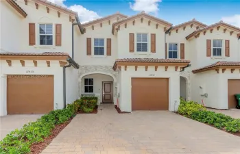 Townhouse For Sale