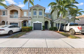 Townhouse For Sale