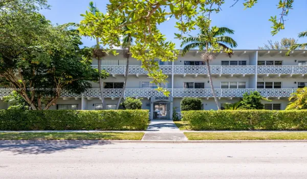 Front of the building on Sans Souci Blvd.
