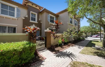 Townhouse For Sale