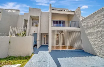 Townhouse For Sale