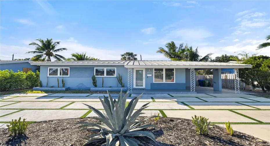 Welcome home! Check out this modern front yard!
