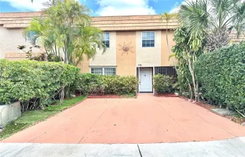 Townhouse For Sale