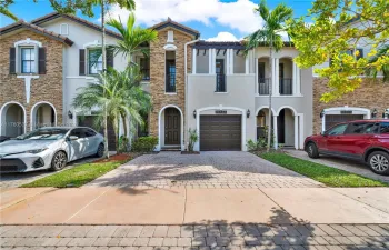 Townhouse For Sale